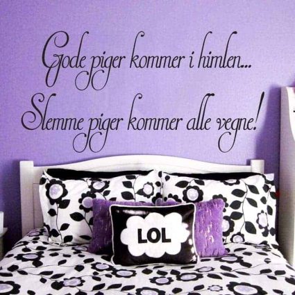 Gode Piger Kommer I Himlen - Wallsticker