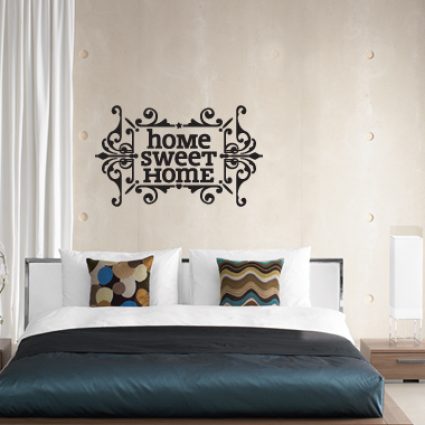 Home sweet home wallsticker af Alan Smithee, 60x37 cm